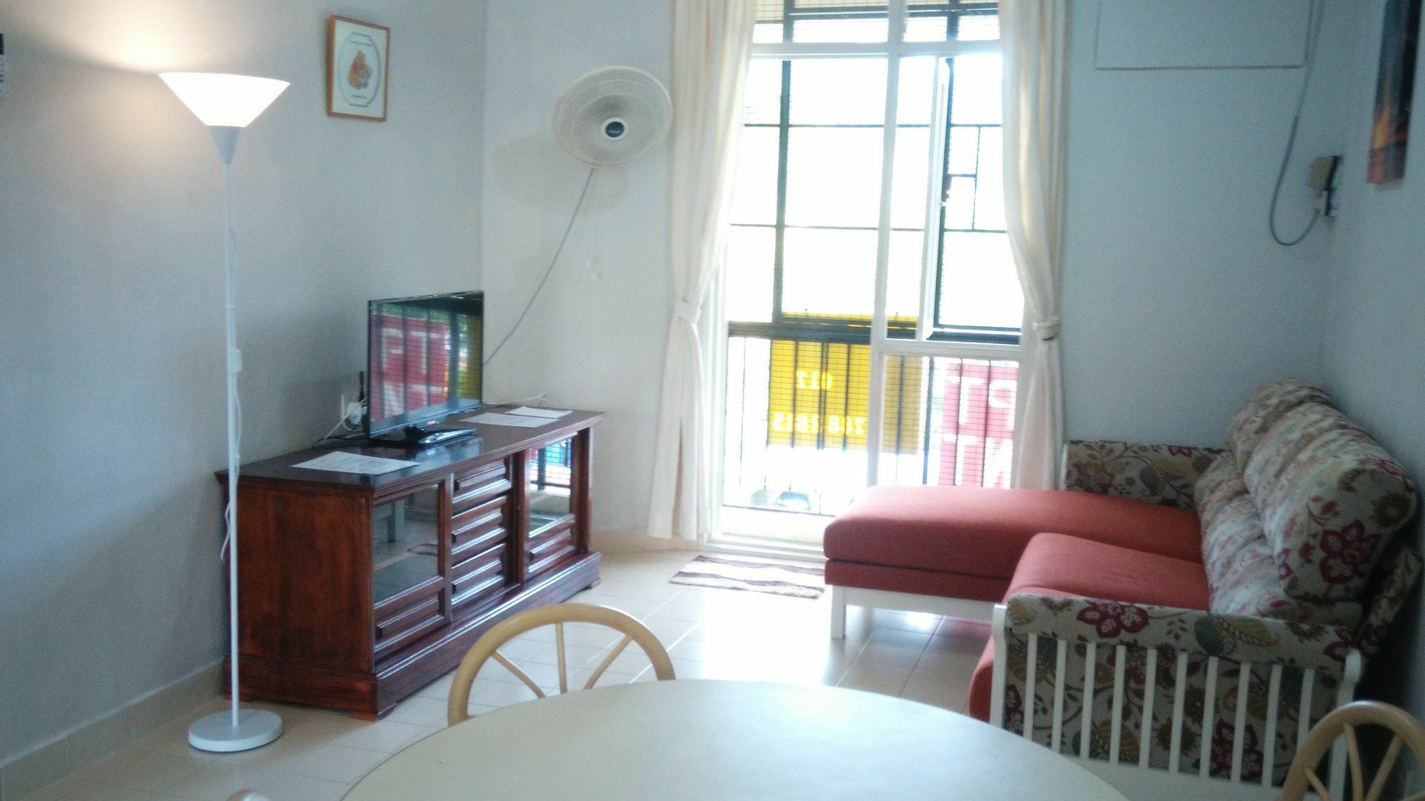 Pinang Beach Apartment @ Bayu Emas Batu Ferringhi Esterno foto
